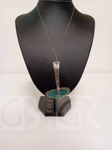 Náhrdelník s kamenem